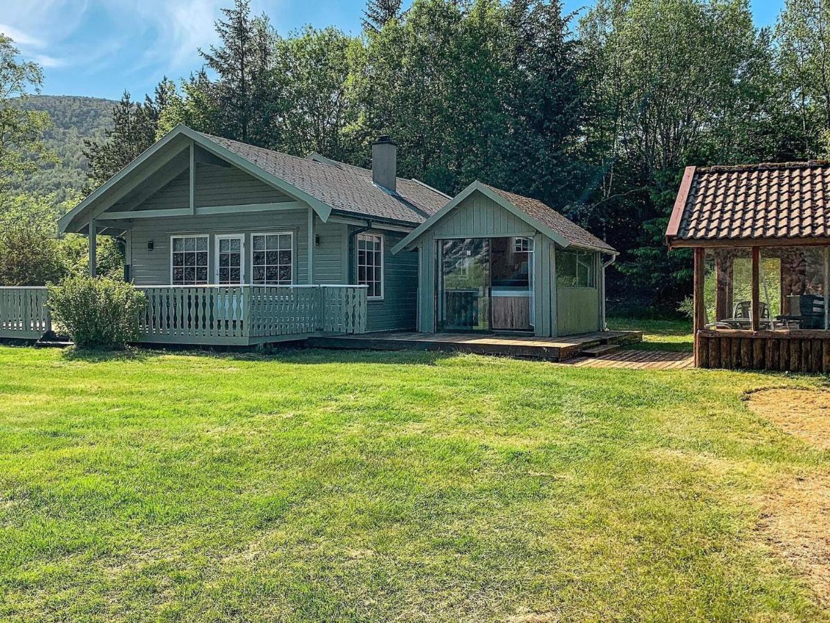 Three-Bedroom Holiday home in Jørpeland 2 Buitenkant foto